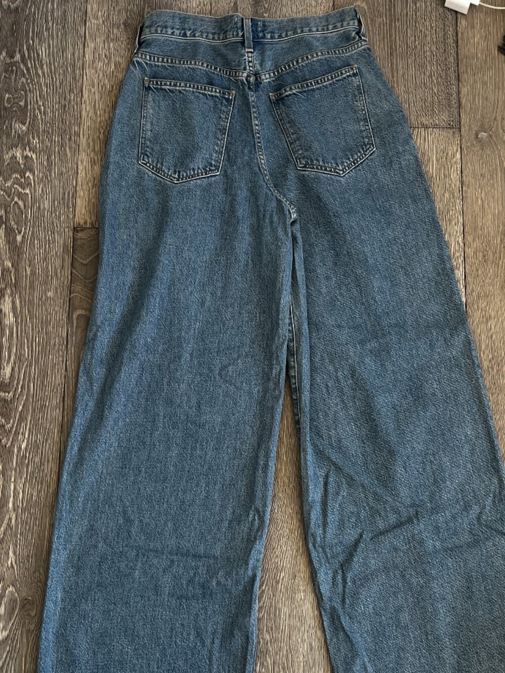 Baggy blue jeans 💙
